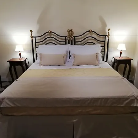 Relais Palazzo Vaglio Bed & Breakfast