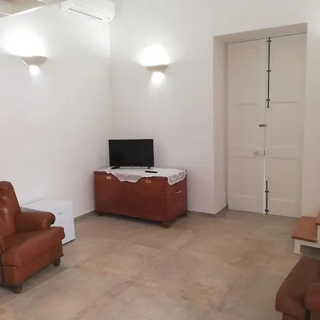 Relais Palazzo Vaglio 4*
