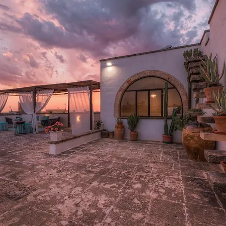Relais Palazzo Vaglio فندق مبيت وإفطار 4*
