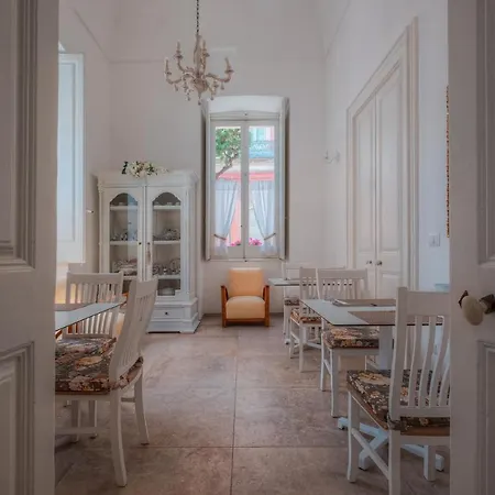 Relais Palazzo Vaglio Bed & Breakfast Nardo