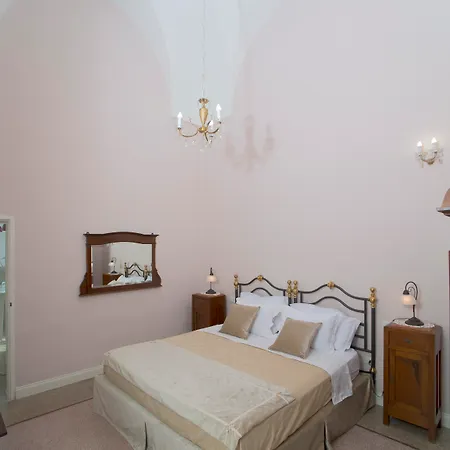 Bed & Breakfast Relais Palazzo Vaglio 3*