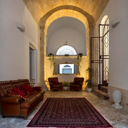 Relais Palazzo Vaglio 3*