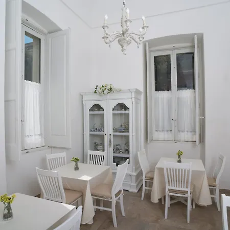 فندق مبيت وإفطار Relais Palazzo Vaglio