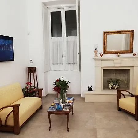 فندق مبيت وإفطار Relais Palazzo Vaglio 4*