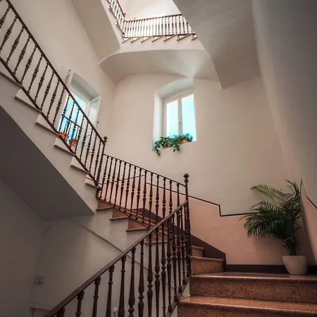 Relais Palazzo Vaglio 4* Нардо